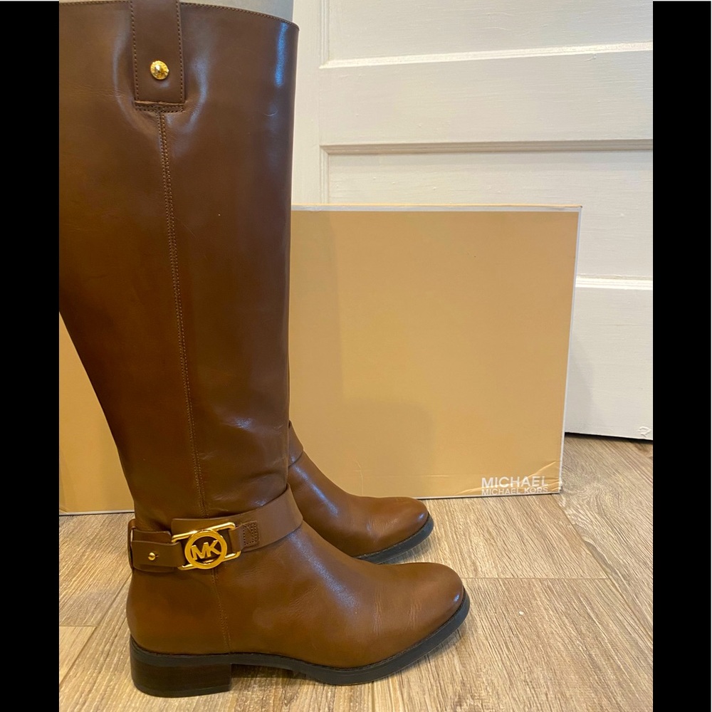 Charm Riding LT MOCHA Michael Kors leather boots